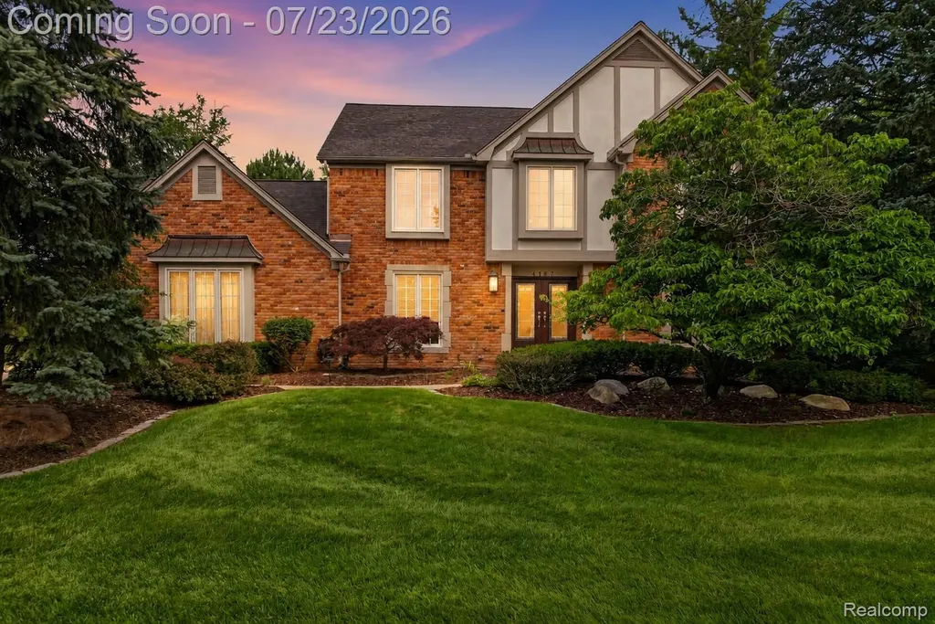 4187 Penrose Drive Troy City MI 48098