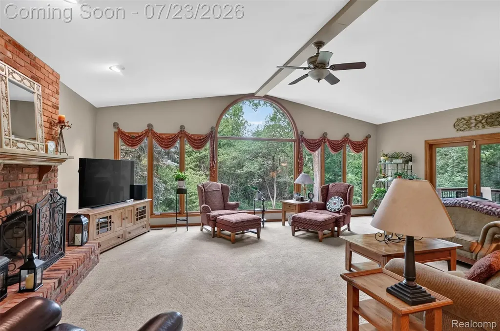 4187 Penrose Drive Troy City MI 48098