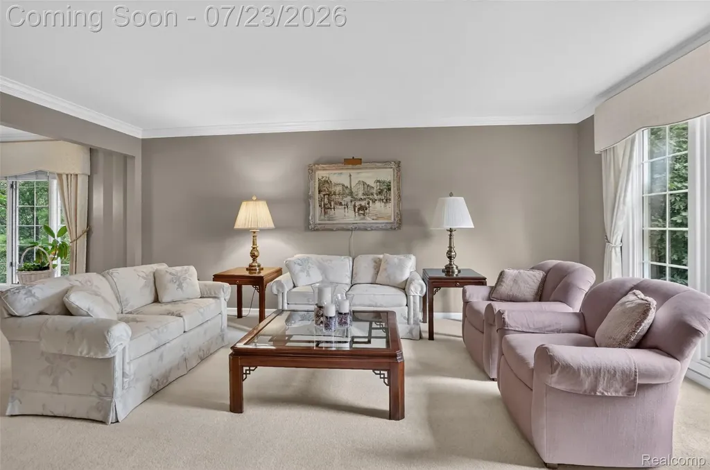 4187 Penrose Drive Troy City MI 48098