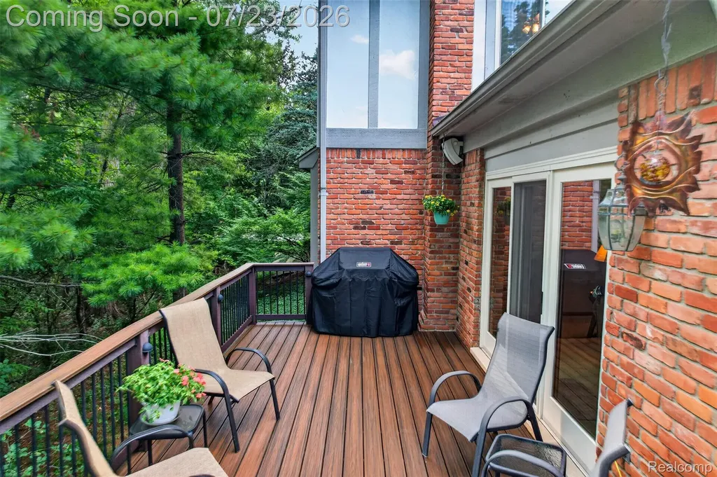 4187 Penrose Drive Troy City MI 48098