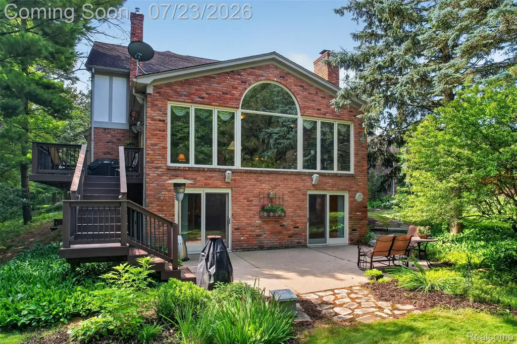 4187 Penrose Drive Troy City MI 48098