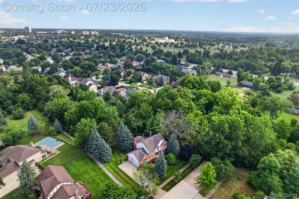 4187 Penrose Drive Troy City MI 48098
