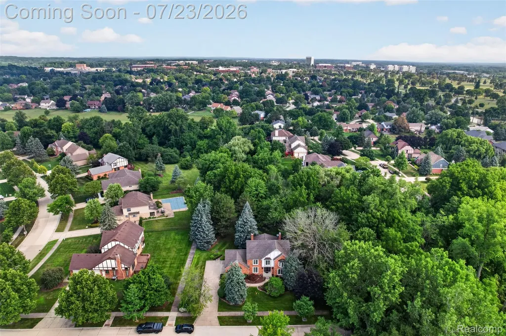 4187 Penrose Drive Troy City MI 48098