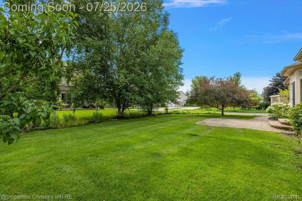 903 Westlake Avenue Oxford Charter Township MI 48371