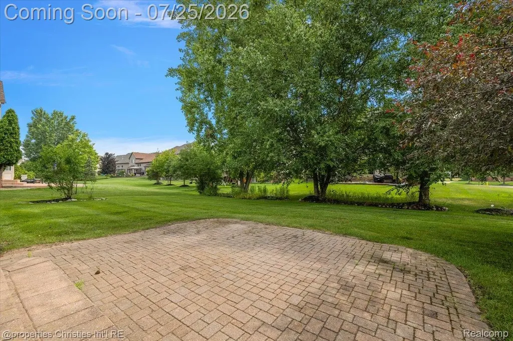 903 Westlake Avenue Oxford Charter Township MI 48371
