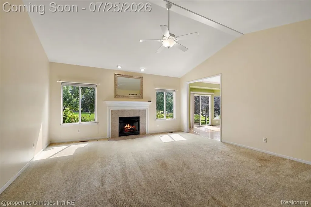 903 Westlake Avenue Oxford Charter Township MI 48371