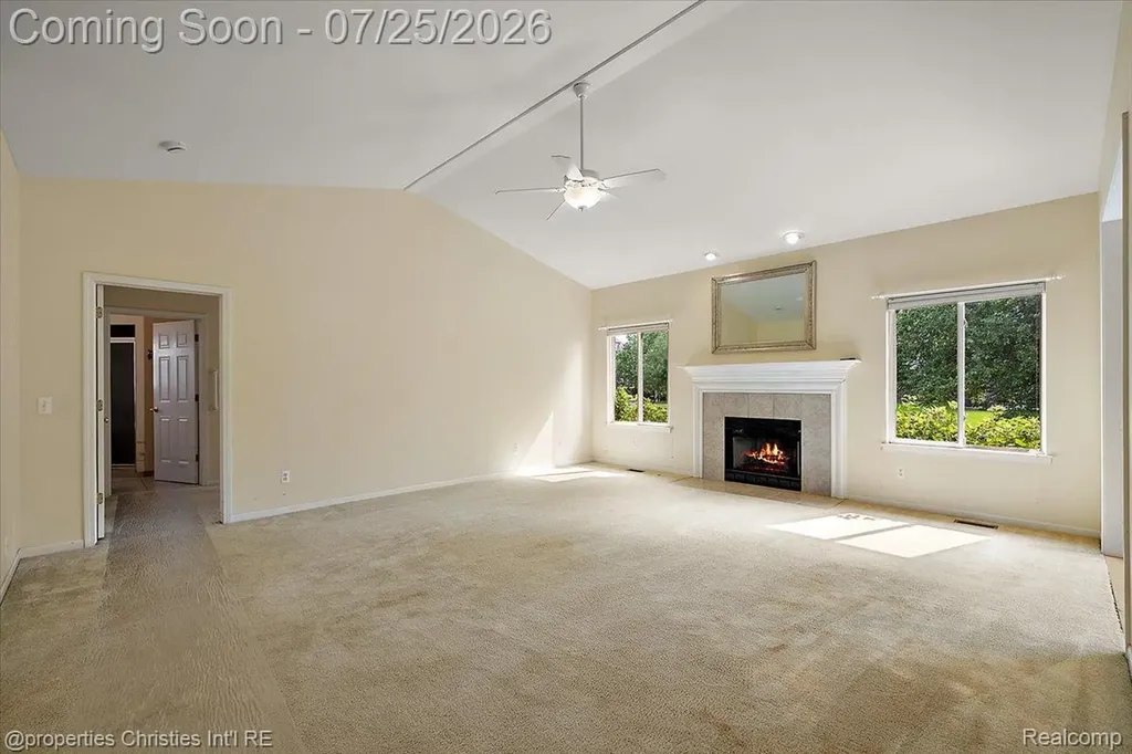 903 Westlake Avenue Oxford Charter Township MI 48371