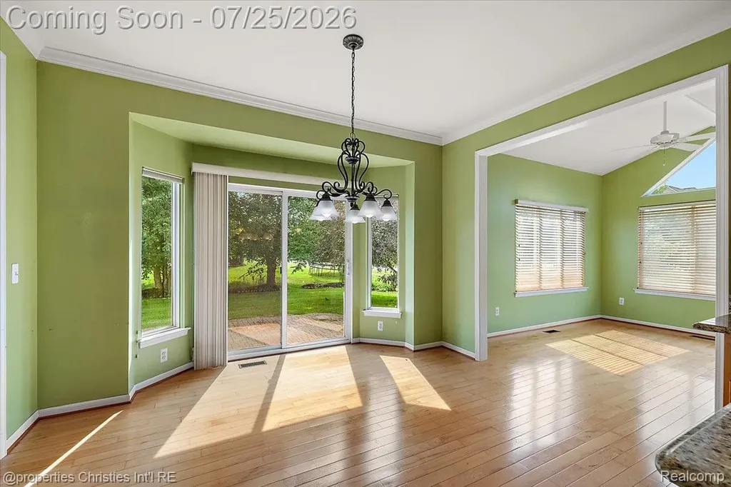 903 Westlake Avenue Oxford Charter Township MI 48371