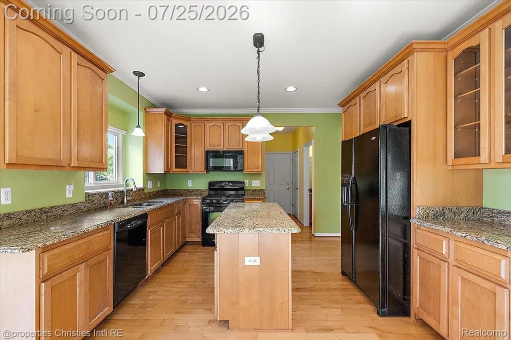 903 Westlake Avenue Oxford Charter Township MI 48371