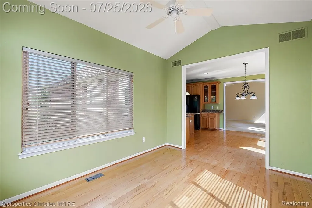 903 Westlake Avenue Oxford Charter Township MI 48371