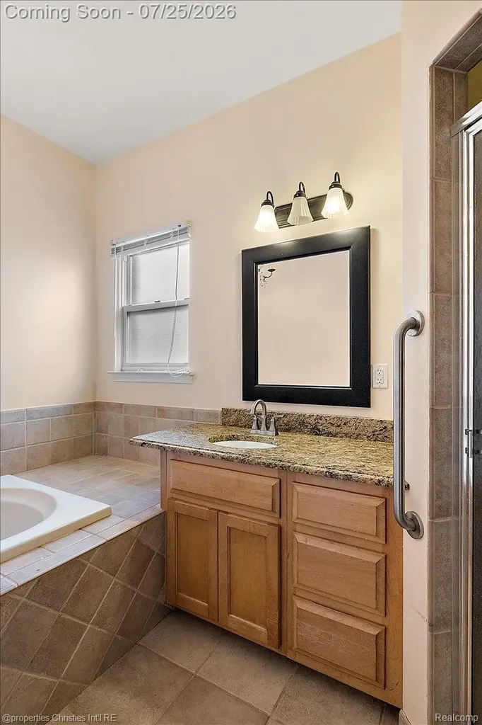 903 Westlake Avenue Oxford Charter Township MI 48371