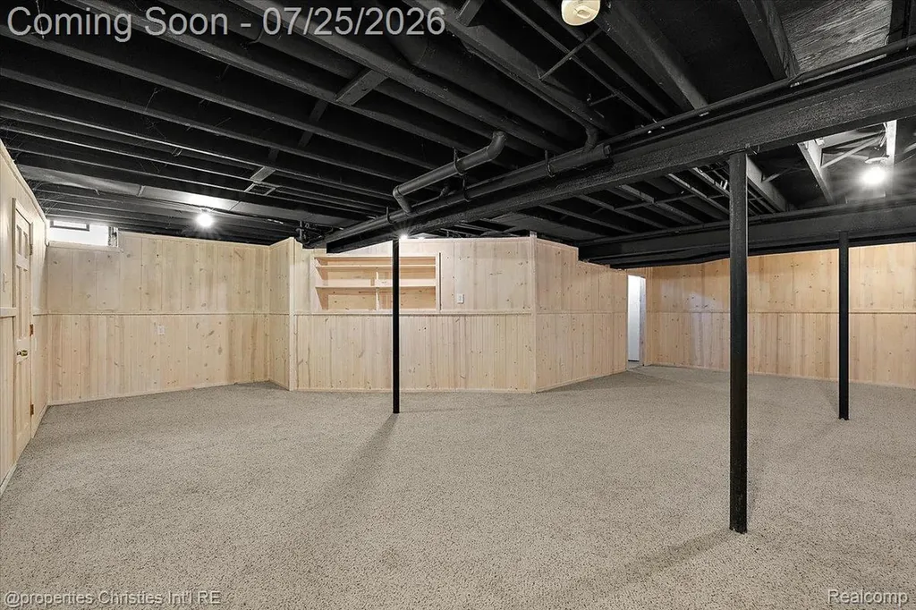 903 Westlake Avenue Oxford Charter Township MI 48371