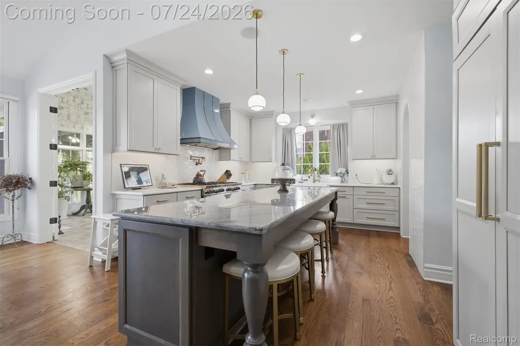 18199 Parkshore Drive Northville Township MI 48168