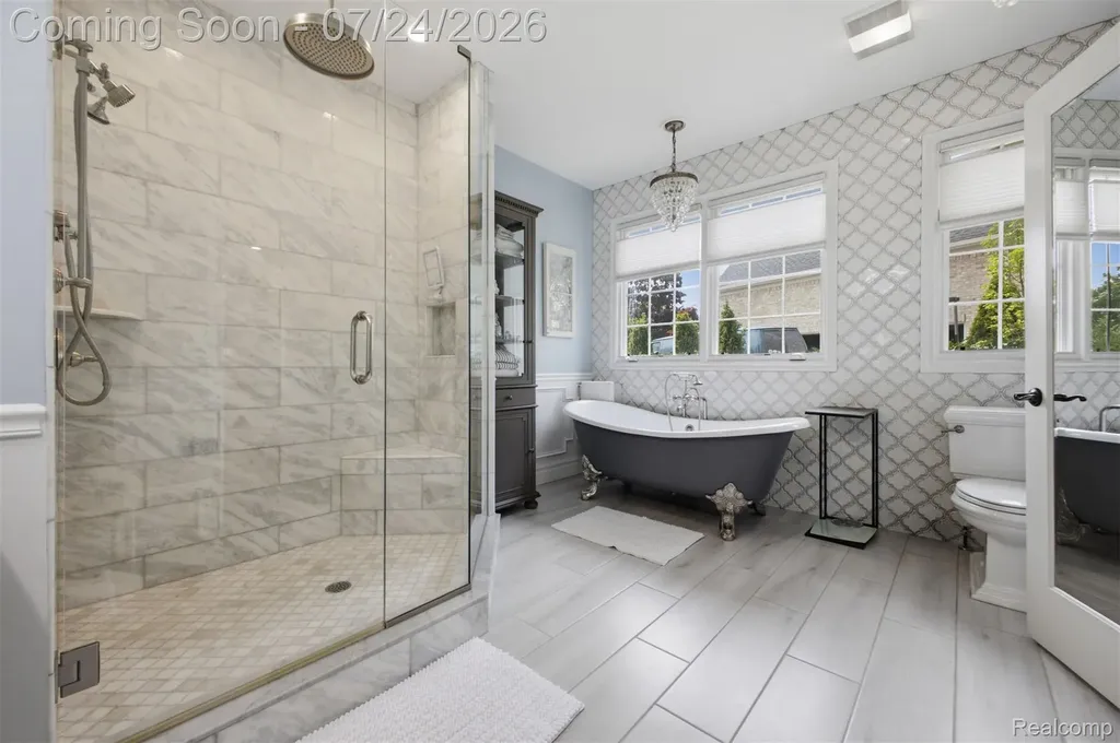18199 Parkshore Drive Northville Township MI 48168