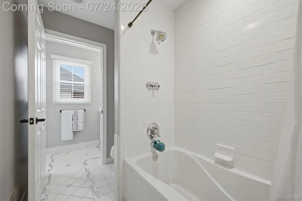 18199 Parkshore Drive Northville Township MI 48168