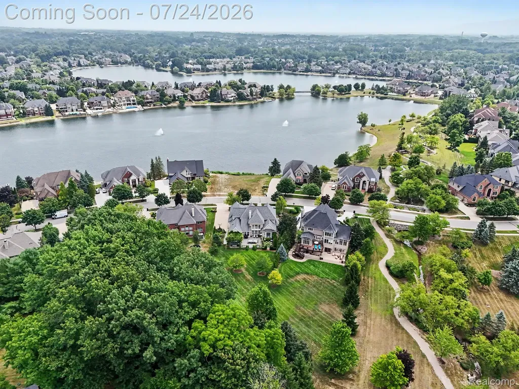 18199 Parkshore Drive Northville Township MI 48168