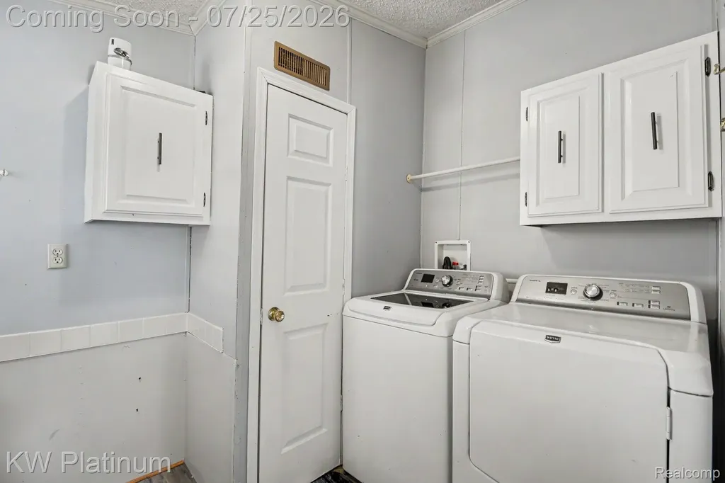 49454 Wisteria Court Shelby Charter Township MI 48315