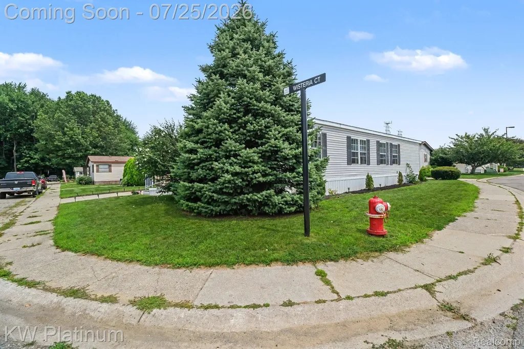 49454 Wisteria Court Shelby Charter Township MI 48315