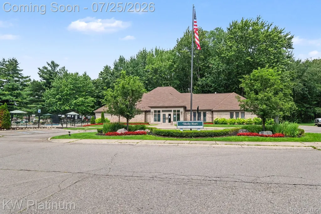49454 Wisteria Court Shelby Charter Township MI 48315