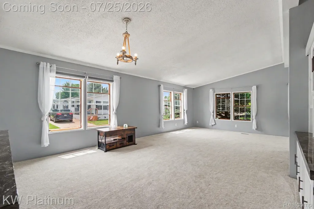 49454 Wisteria Court Shelby Charter Township MI 48315