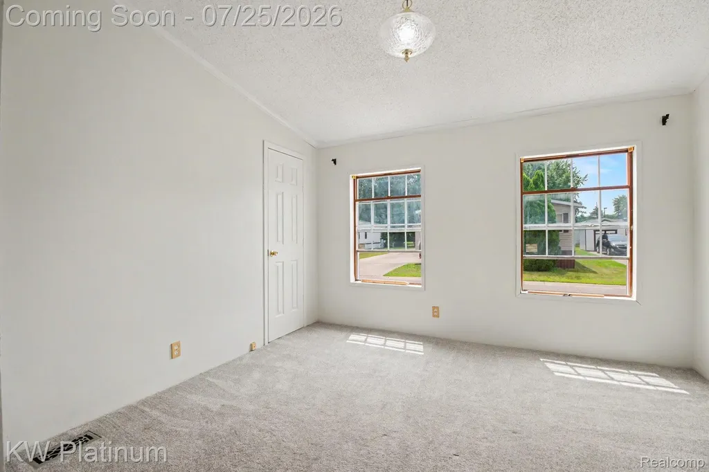 49454 Wisteria Court Shelby Charter Township MI 48315