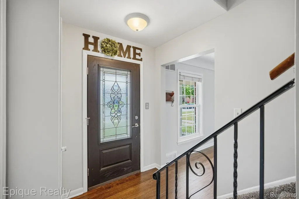 18317 Spring Court S Fraser City MI 48026
