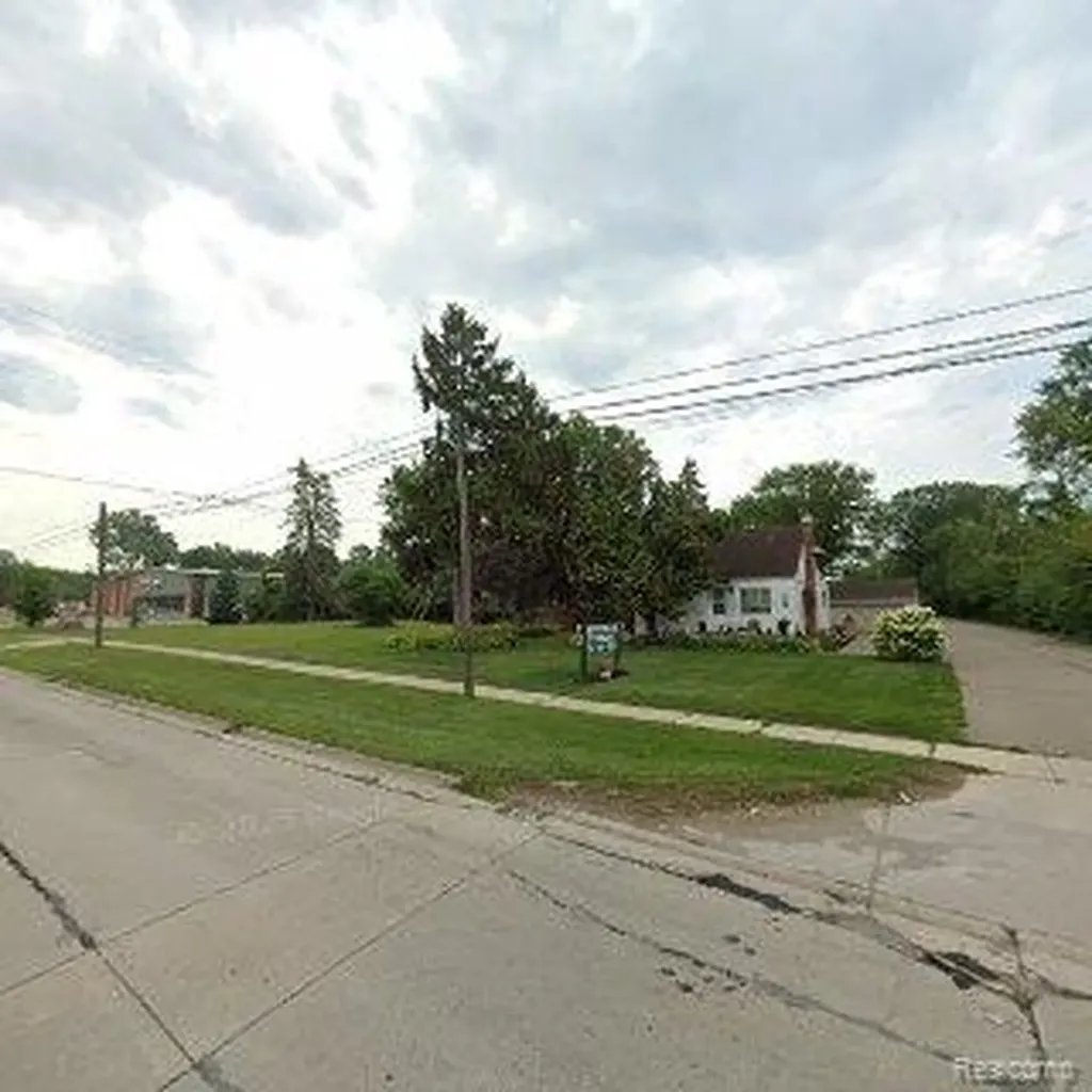 40027 Michigan Avenue W Canton Charter Township MI 48188