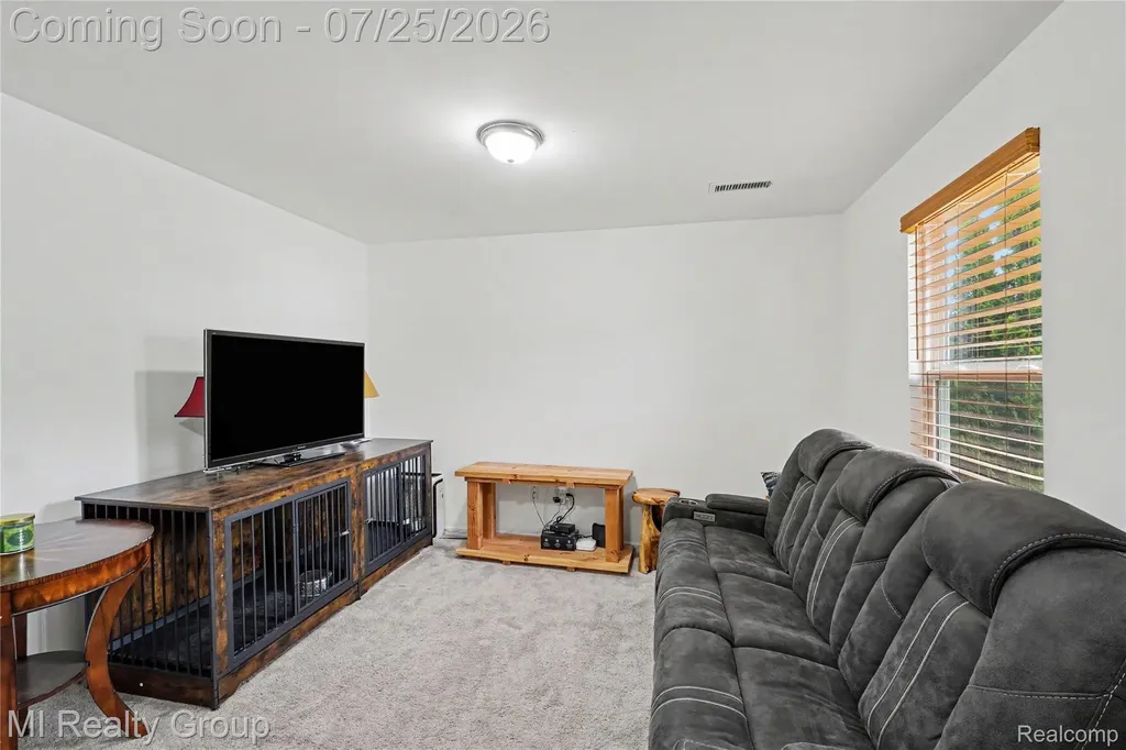 605 Rockway Drive Linden City MI 48451