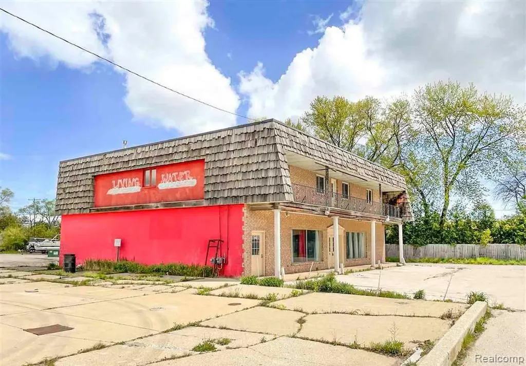 804 N Euclid Avenue Bangor Charter Township MI 48706