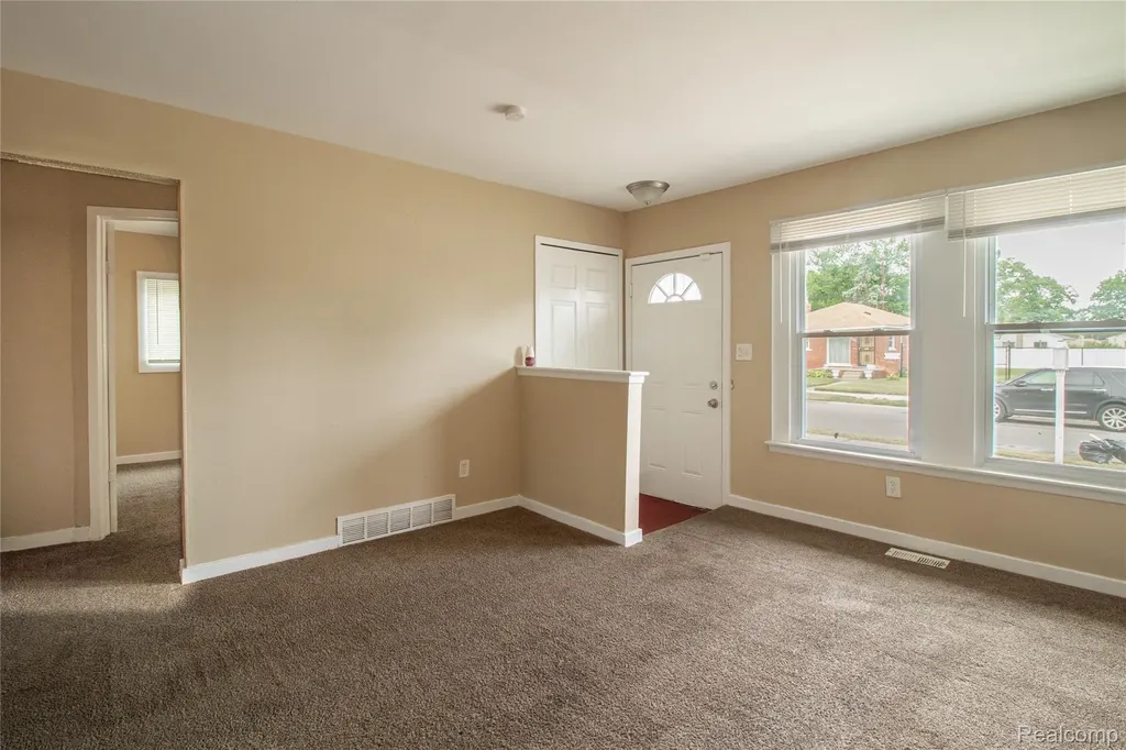 20442 Greenlawn Street Detroit City MI 48221