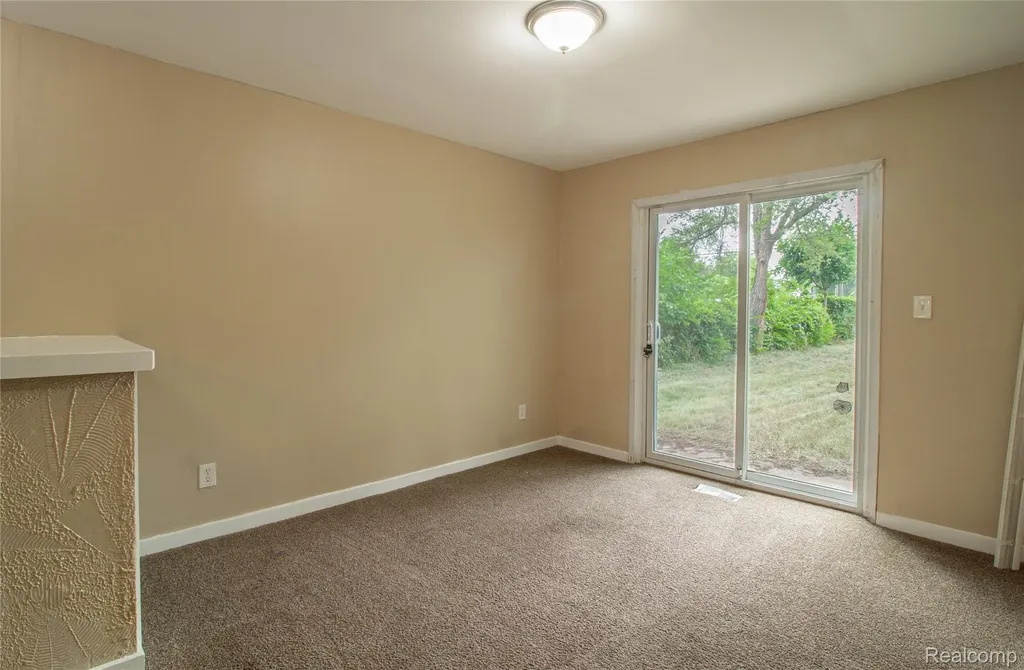 20442 Greenlawn Street Detroit City MI 48221