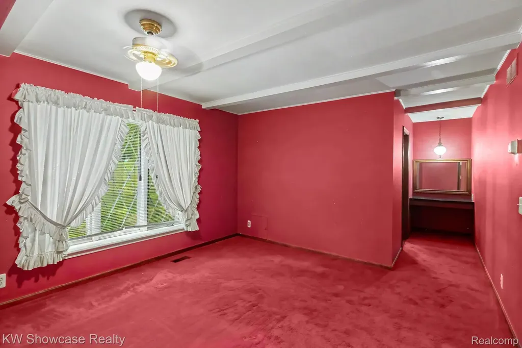 1471 Blue Heron Drive Highland Charter Township MI 48357
