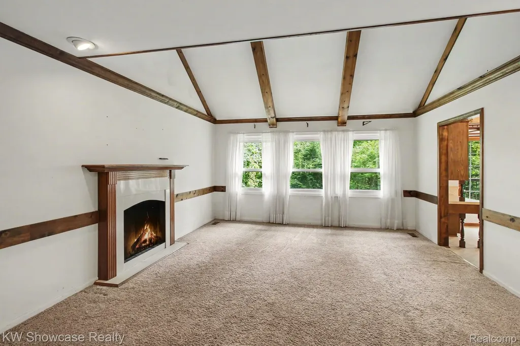 1471 Blue Heron Drive Highland Charter Township MI 48357