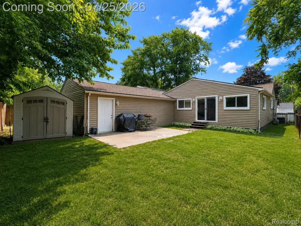 4057 Risedorph Street Burton City MI 48509