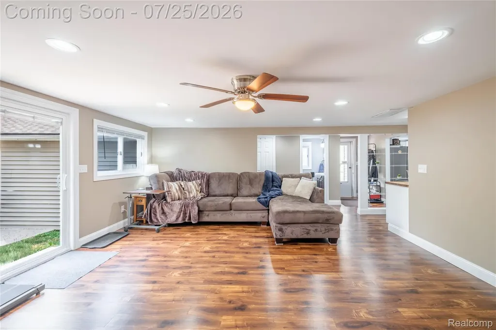 4057 Risedorph Street Burton City MI 48509