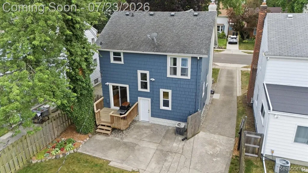 1207 Irving Avenue Royal Oak City MI 48067