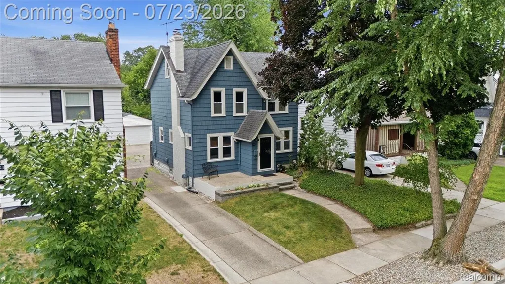1207 Irving Avenue Royal Oak City MI 48067