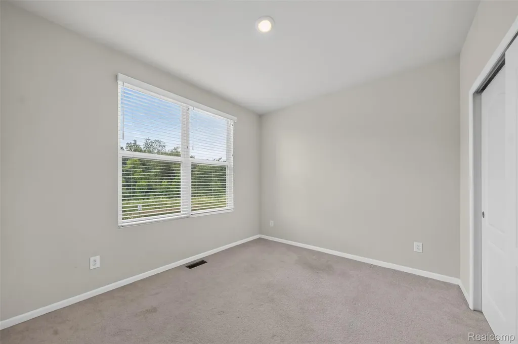 4160 Walcott Drive Orion Charter Township MI 48359