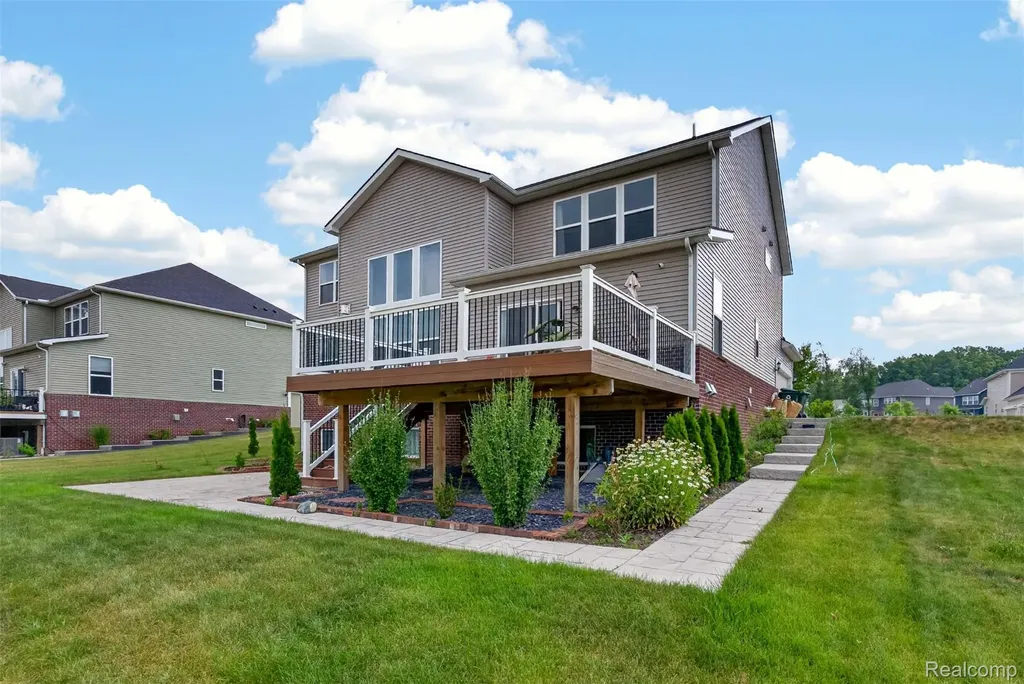 4160 Walcott Drive Orion Charter Township MI 48359