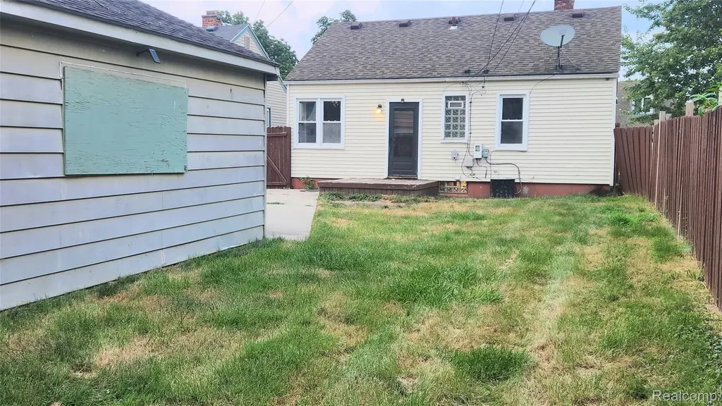 2765 David Street Melvindale City MI 48122