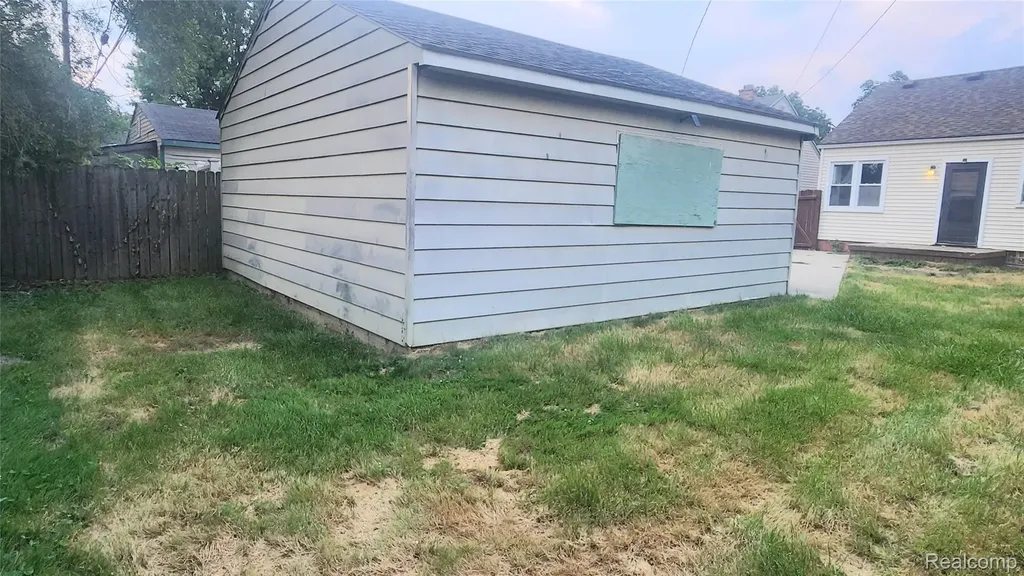 2765 David Street Melvindale City MI 48122