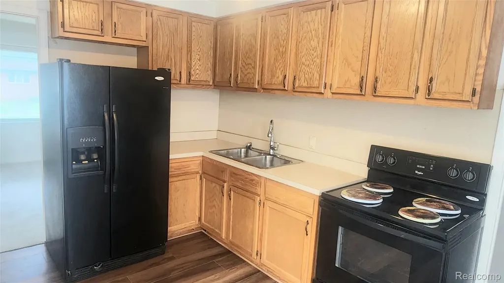 2765 David Street Melvindale City MI 48122