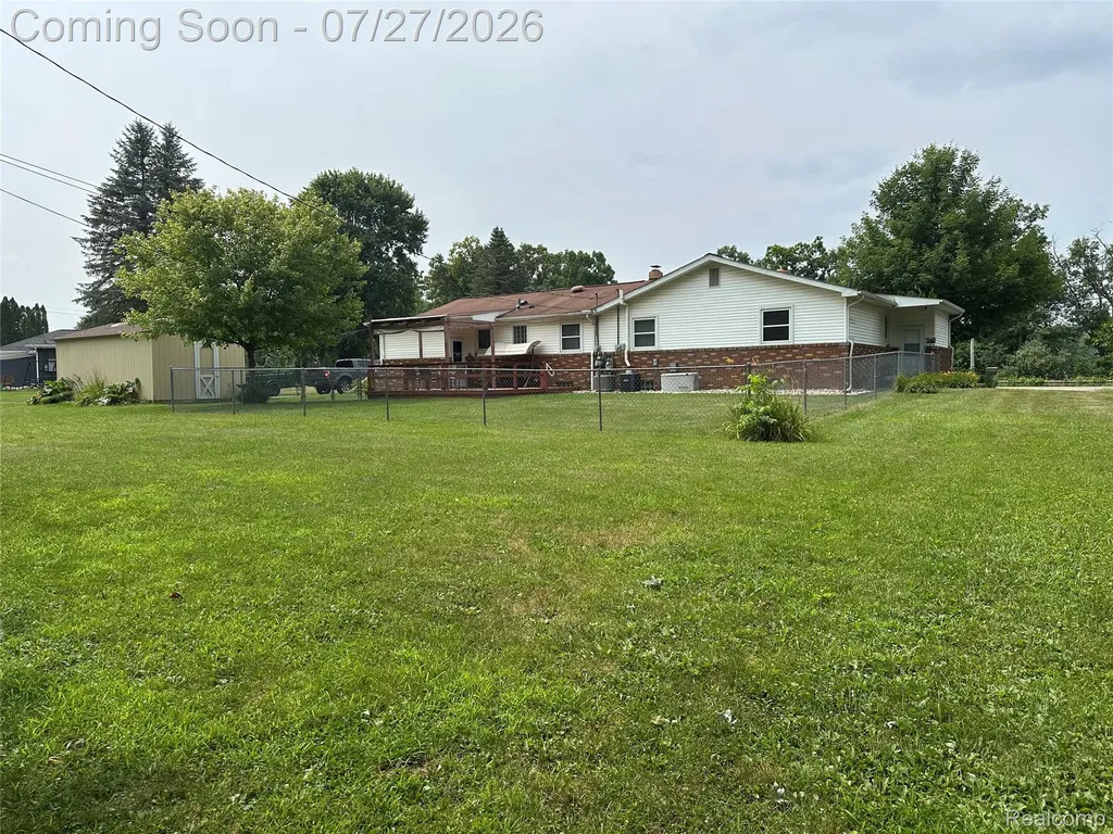 10350 Davisburg Road Springfield Charter Township MI 48350