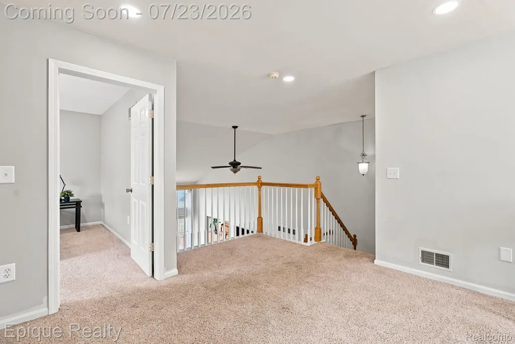 43144 Emerson Way Novi City MI 48377