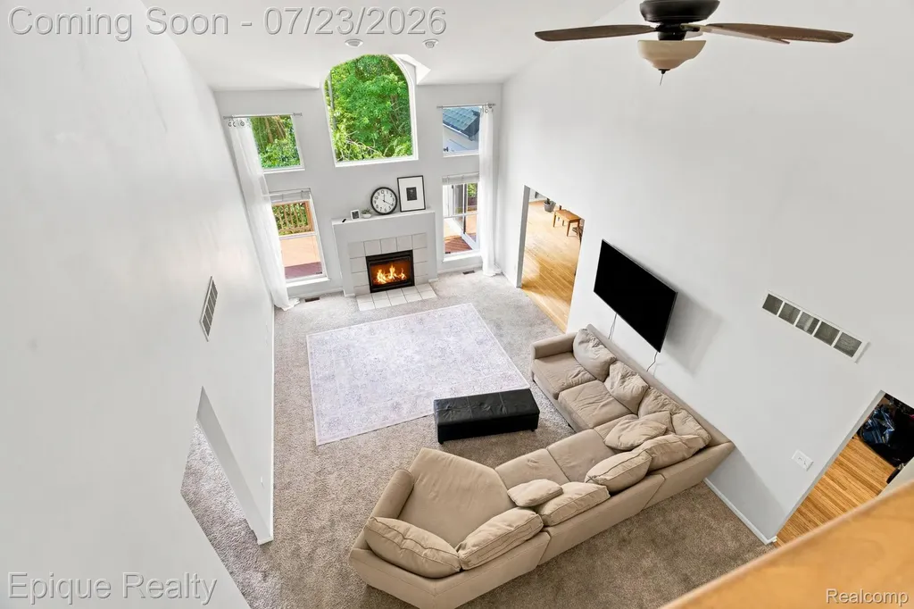 43144 Emerson Way Novi City MI 48377