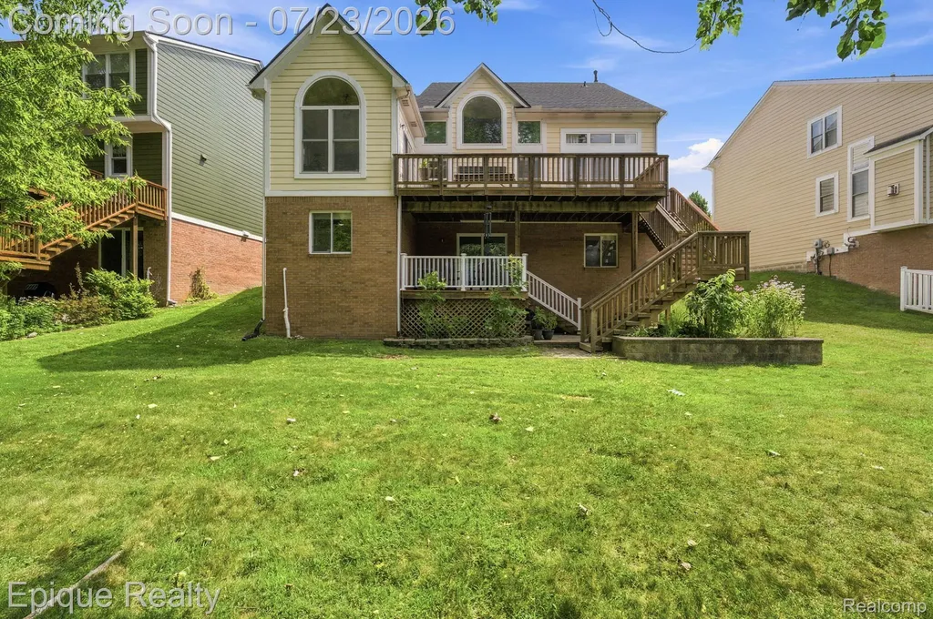 43144 Emerson Way Novi City MI 48377