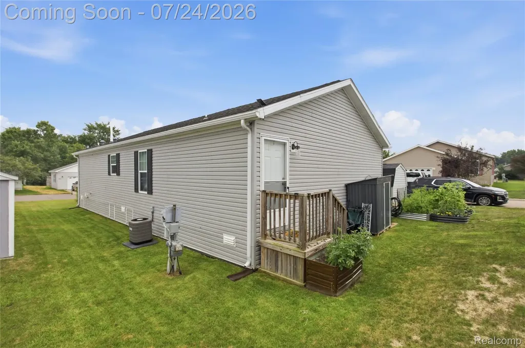 16206 Lancaster Way Holly Township MI 48442