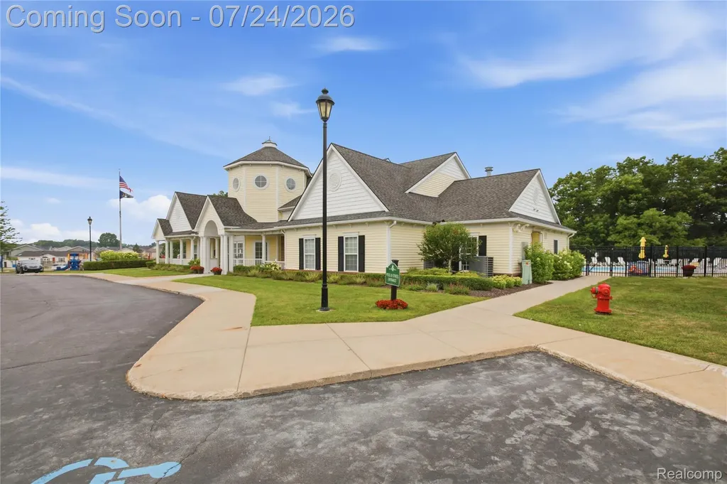 16206 Lancaster Way Holly Township MI 48442