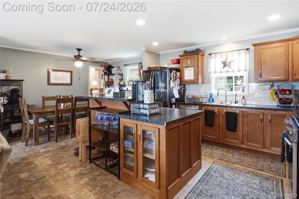 16206 Lancaster Way Holly Township MI 48442