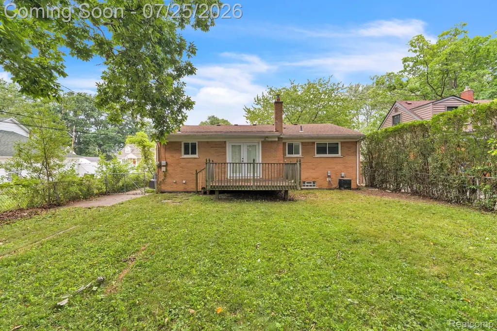 20308 Shady Lane Avenue St. Clair Shores City MI 48080